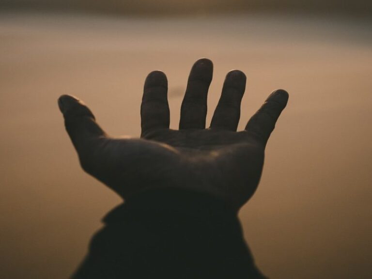 How To Make Hands Bigger