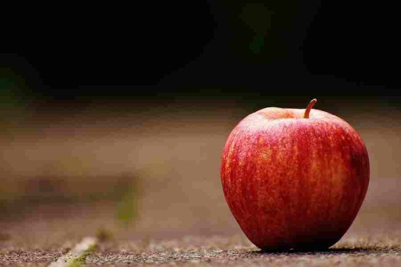Are Apple Seeds Poisonous To Humans