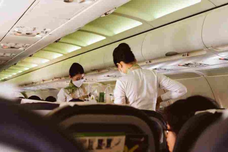 Do Flight Attendants Get Free Hotels