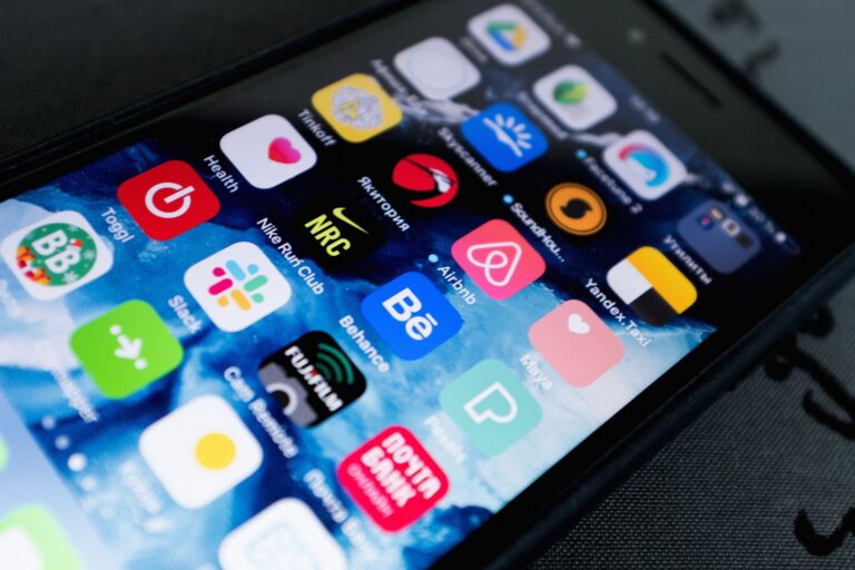 Â How To Hide Apps In iOS 10