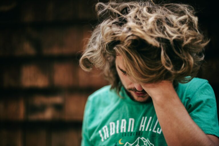 How To Make Your Hair Wavy Men