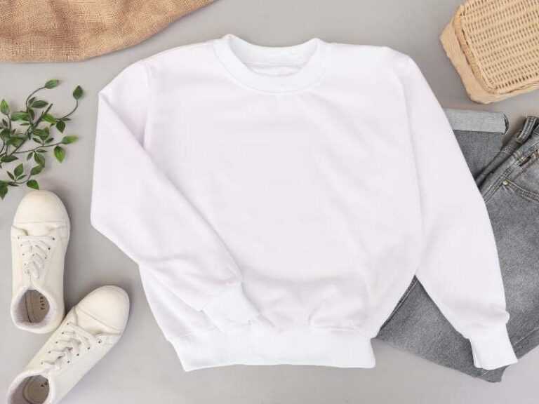 Should I Wear A Sweater Today