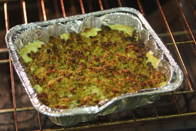 Are Aluminum Baking Pans Safe